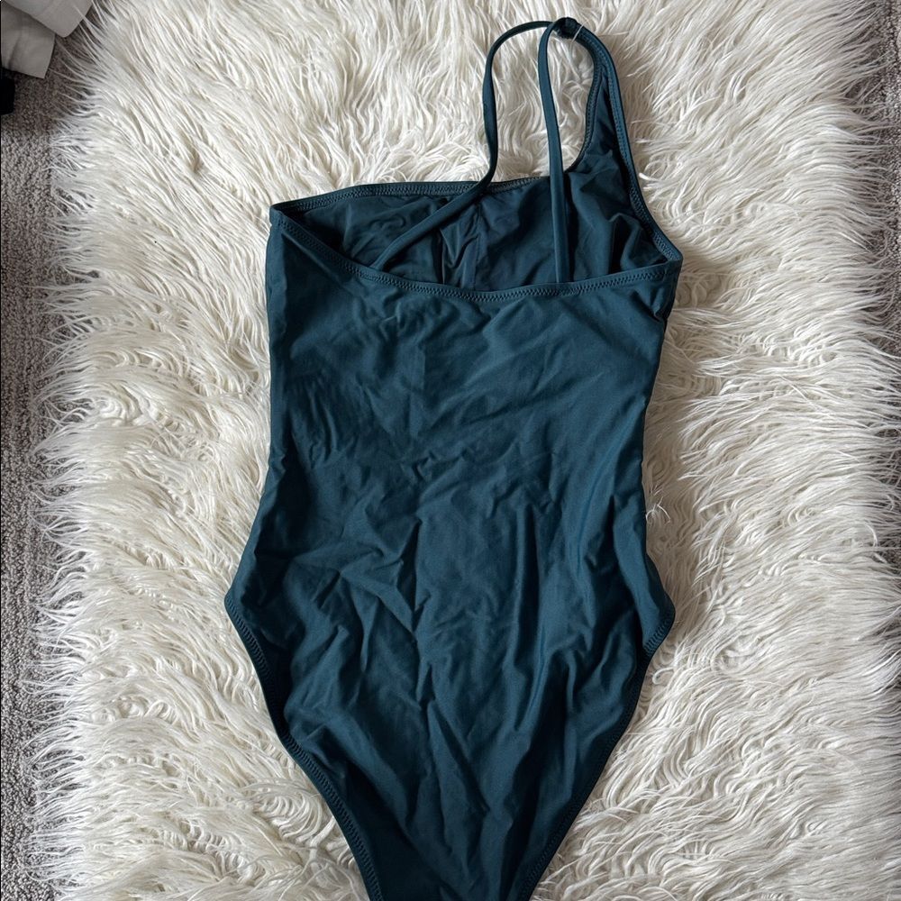 Girlfriend Collective Asymmetrical Split Strap On… - image 6